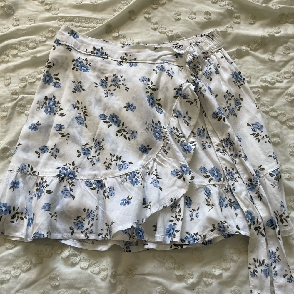 Hollister Floral Skirt